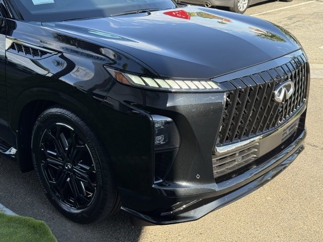 2026 Infiniti QX80 Sensory photo 12