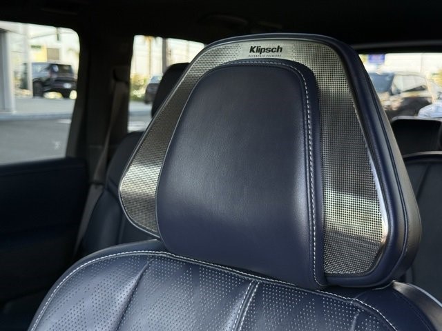 2026 Infiniti QX80 Sensory photo 21