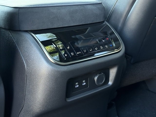 2026 Infiniti QX80 Sensory photo 25