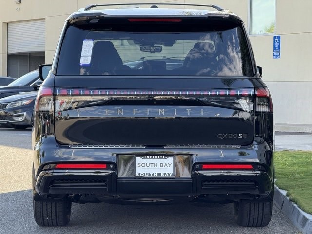 2026 Infiniti QX80 Sensory photo 7