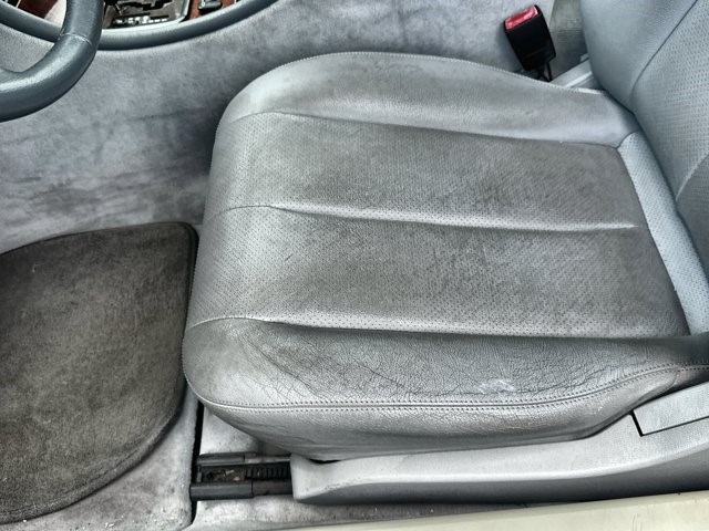 1999 Mercedes-Benz CLK Base - Photo 17