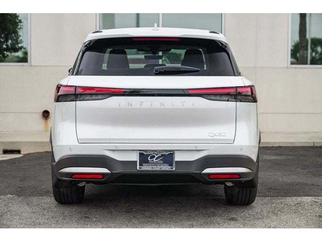 2026 Infiniti QX60 Pure photo 3