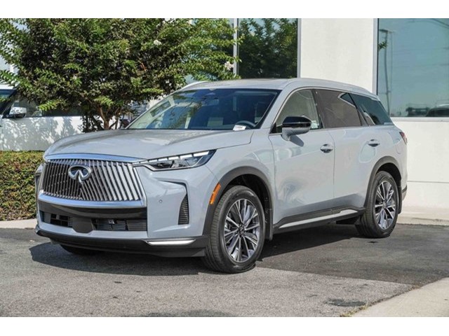 2026 Infiniti QX60 Luxe photo 2