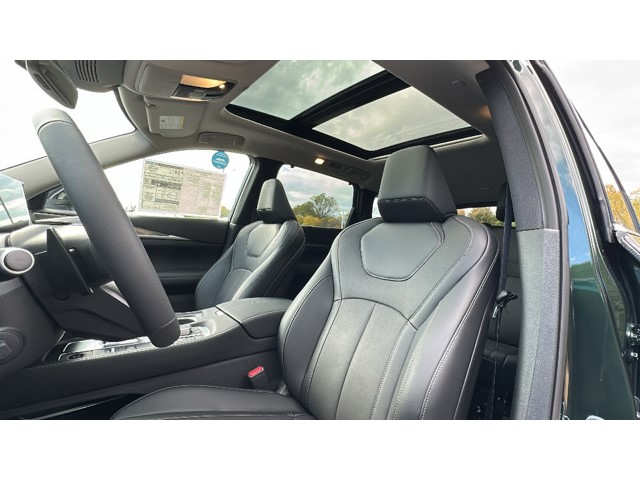 2026 INFINITI QX60 LUXE LUXE AWD Intercooled Turbo Premium Unleaded I-4 2.0 L/122 [7]