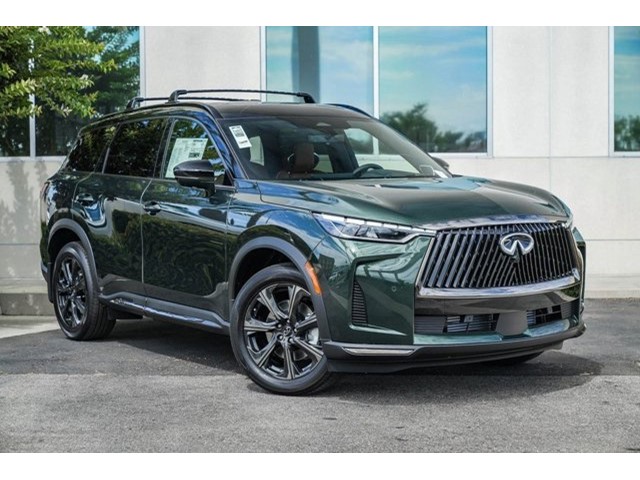 2026 Infiniti QX60 Luxe photo 3