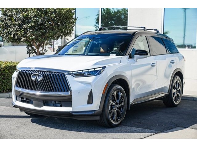2026 Infiniti QX60 Autograph photo 3