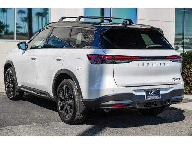 2026 Infiniti QX60 Autograph photo 4