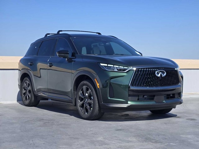 New 2026 2T DEEP EMRLD INFINITI AUTOGRAPH image 2