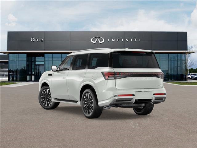 2026 Infiniti QX80 Luxe photo 5