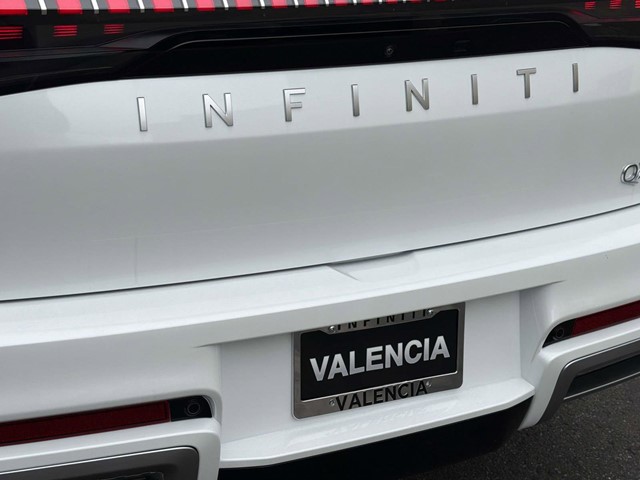 2026 INFINITI QX80 Luxe - Photo 6