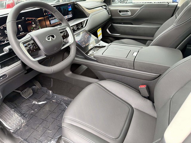 2026 INFINITI QX80 Luxe - Photo 9