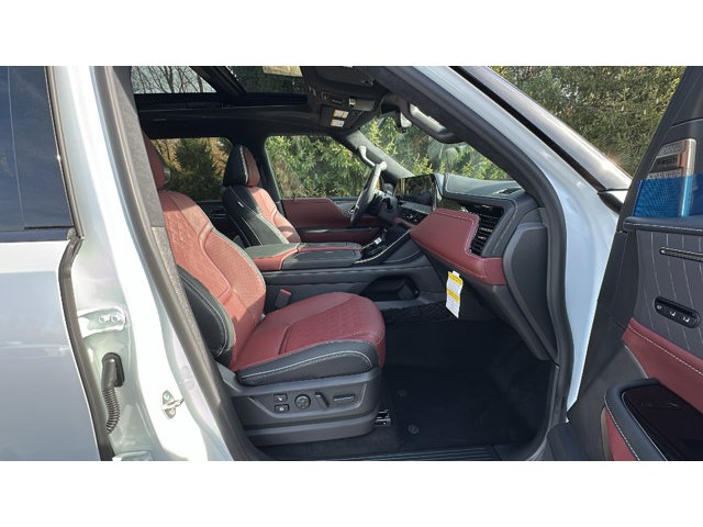 2026 INFINITI QX80 AUTOGRAPH AUTOGRAPH AWD Twin Turbo Premium Unleaded V-6 3.5 L/213 [8]