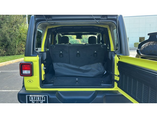 2024 Jeep Wrangler Sport S Sport S 4 Door 4x4 Intercooled Turbo Premium Unleaded I-4 2.0 L/122 [6]