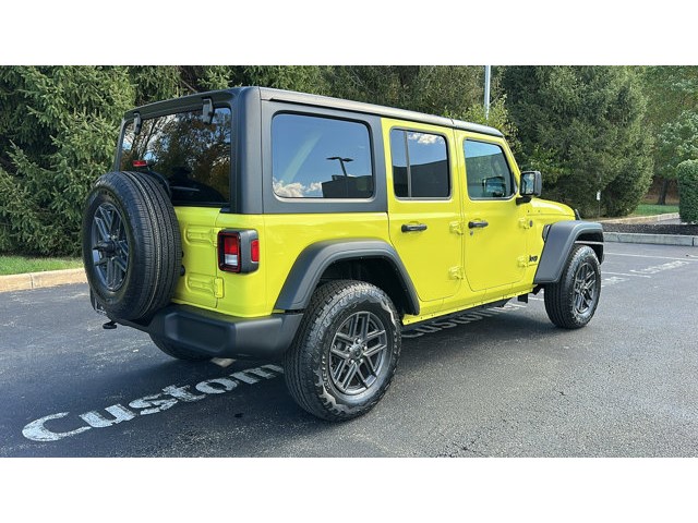 2024 Jeep Wrangler Sport S Sport S 4 Door 4x4 Intercooled Turbo Premium Unleaded I-4 2.0 L/122 [7]