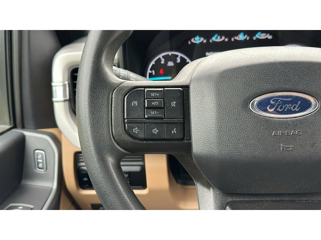 2024 Ford Super Duty F-250 SRW XLT  Intercooled Turbo Diesel V-8 6.7 L/406 [16]