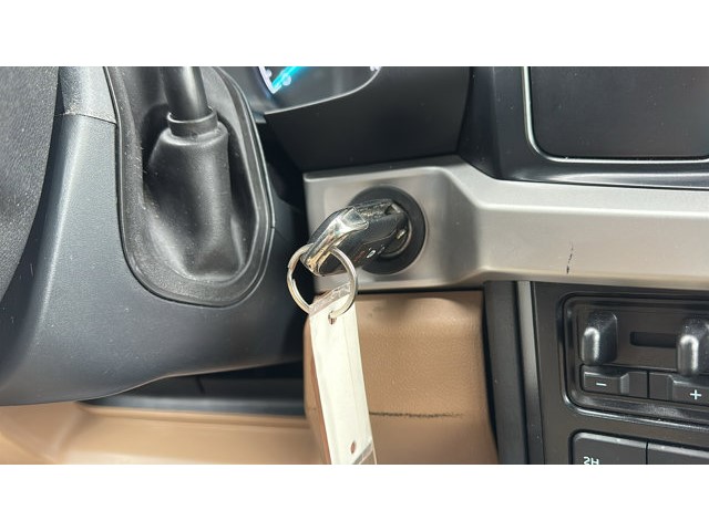 2024 Ford Super Duty F-250 SRW XLT  Intercooled Turbo Diesel V-8 6.7 L/406 [18]