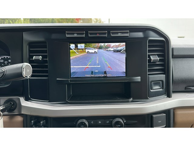 2024 Ford Super Duty F-250 SRW XLT  Intercooled Turbo Diesel V-8 6.7 L/406 [21]