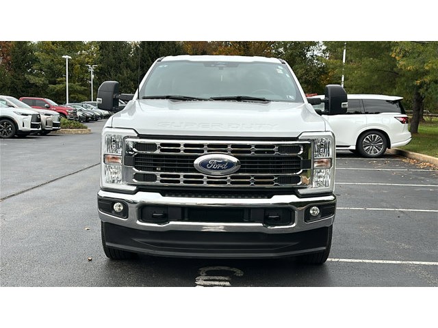 2024 Ford Super Duty F-250 SRW XLT  Intercooled Turbo Diesel V-8 6.7 L/406 [2]