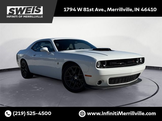 2016 Dodge Challenger 392 Hemi Scat Pack Shaker 2dr Cpe 392 Hemi Scat Pack Shaker Premium Unleaded V-8 6.4 L/392 [2]