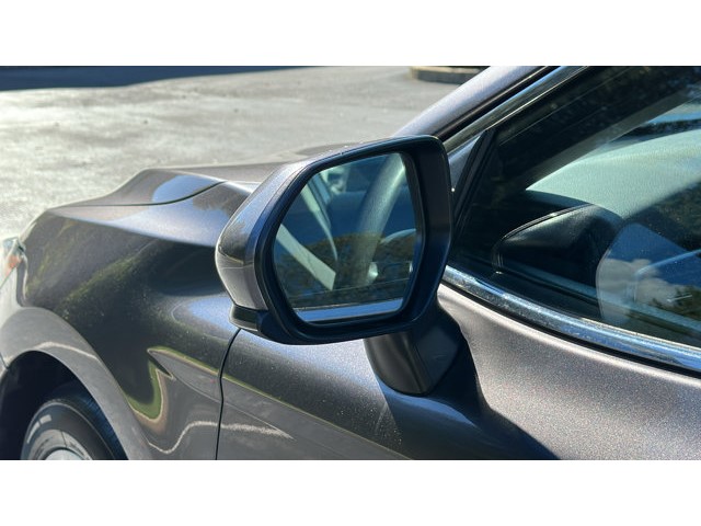 2023 Toyota Camry LE LE Auto Regular Unleaded I-4 2.5 L/152 [9]