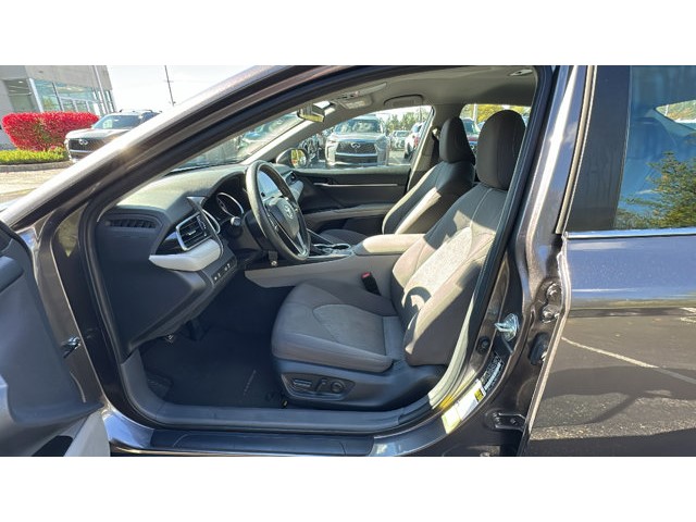 2023 Toyota Camry LE LE Auto Regular Unleaded I-4 2.5 L/152 [10]
