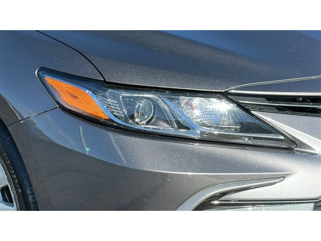 2023 Toyota Camry LE LE Auto Regular Unleaded I-4 2.5 L/152 [3]