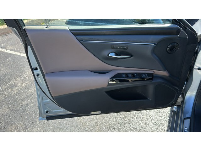 2025 Lexus ES ES 350 ES 350 FWD Regular Unleaded V-6 3.5 L/211 [12]