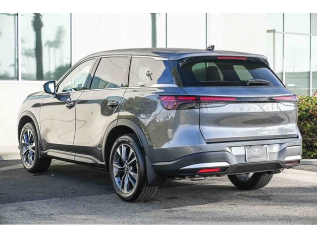 2026 Infiniti QX60 Pure photo 4