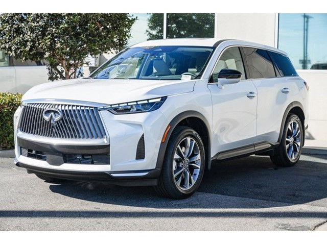 2026 Infiniti QX60 Pure photo 2
