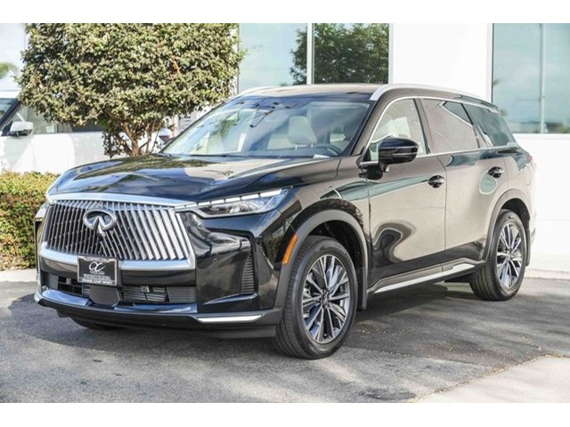 2026 Infiniti QX60 Luxe photo 3