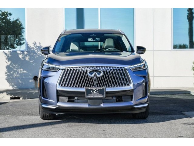 2026 Infiniti QX60 Luxe photo 2