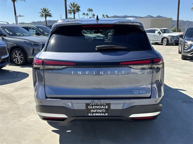 2026 Infiniti QX60 Luxe photo 4