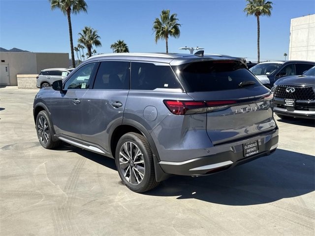 2026 Infiniti QX60 Luxe photo 3