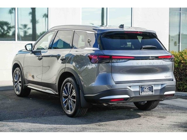 2026 Infiniti QX60 Luxe photo 4