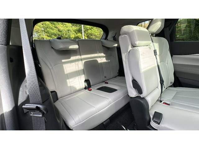 2026 INFINITI QX60 LUXE LUXE AWD Intercooled Turbo Premium Unleaded I-4 2.0 L/122 [9]