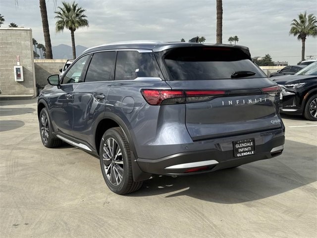2026 Infiniti QX60 Luxe photo 3