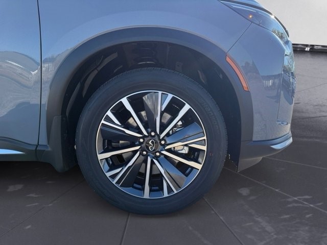 2026 Infiniti QX60 Luxe photo 2