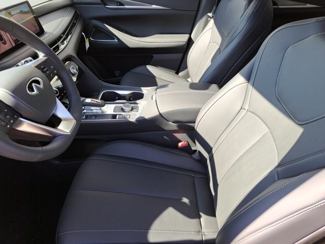 2026 INFINITI QX60 LUXE - Photo 15