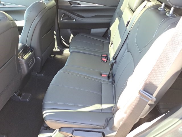 2026 INFINITI QX60 LUXE - Photo 16