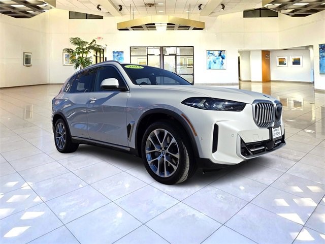 2024 BMW X5 xDrive40i xDrive40i Sports Activity Vehicle Intercooled Turbo Gas/Electric I-6 3.0 L/183 [0]