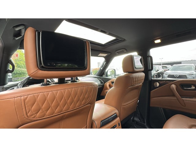 2023 INFINITI QX80 SENSORY SENSORY AWD Premium Unleaded V-8 5.6 L/339 [13]