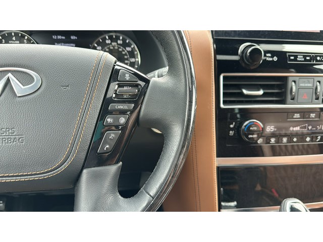 2023 INFINITI QX80 SENSORY SENSORY AWD Premium Unleaded V-8 5.6 L/339 [17]