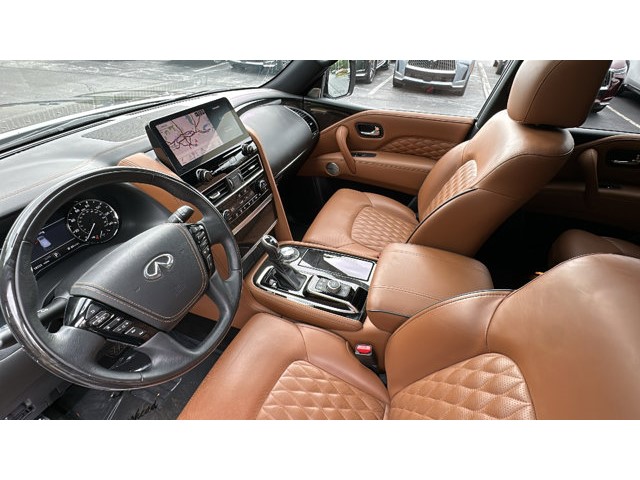 2023 INFINITI QX80 SENSORY SENSORY AWD Premium Unleaded V-8 5.6 L/339 [22]