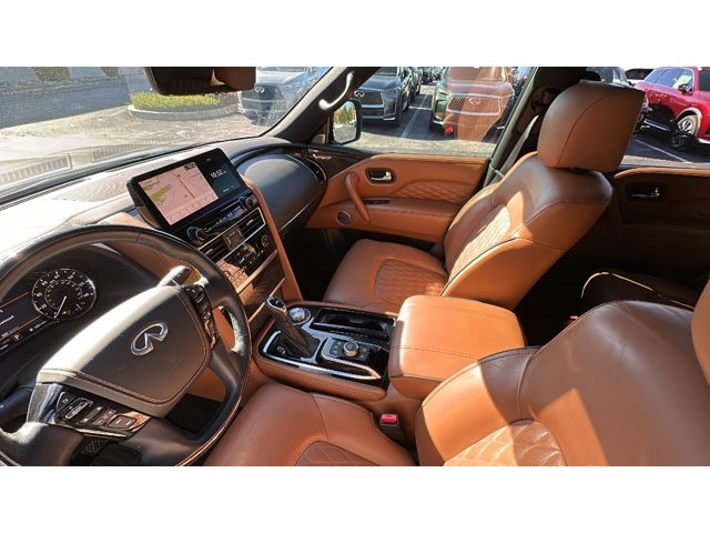 2023 INFINITI QX80 SENSORY SENSORY AWD Premium Unleaded V-8 5.6 L/339 [23]