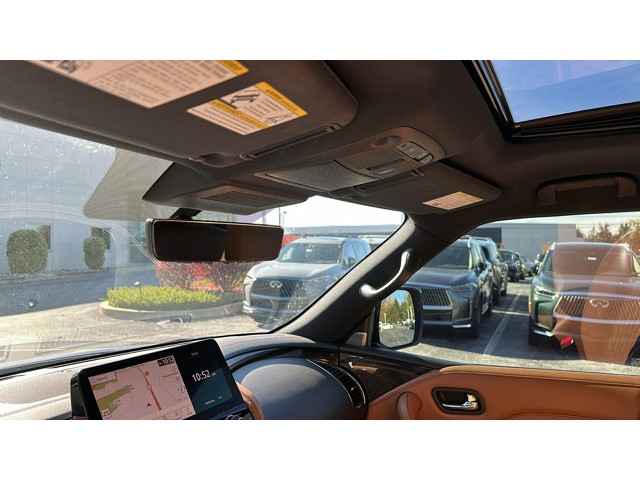 2023 INFINITI QX80 SENSORY SENSORY AWD Premium Unleaded V-8 5.6 L/339 [24]