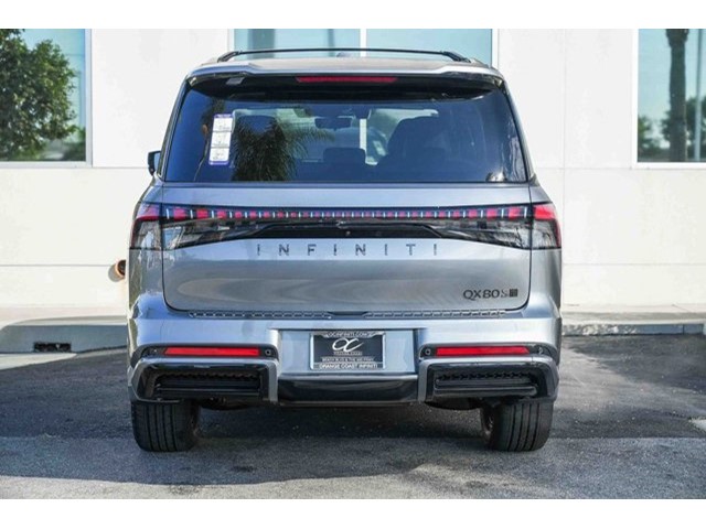 2026 Infiniti QX80 Sensory photo 2