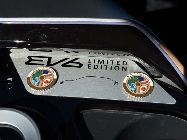 2023 Kia EV6 GT-Line GT-Line AWD Electric [32]