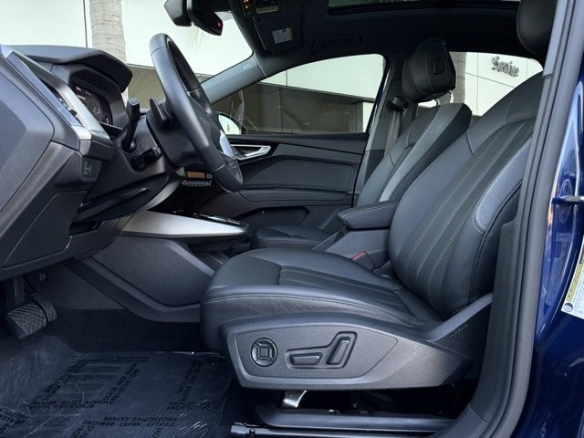 2023 Audi Q4 e-tron Sportback Premium Plus Premium Plus 50 quattro Electric [14]