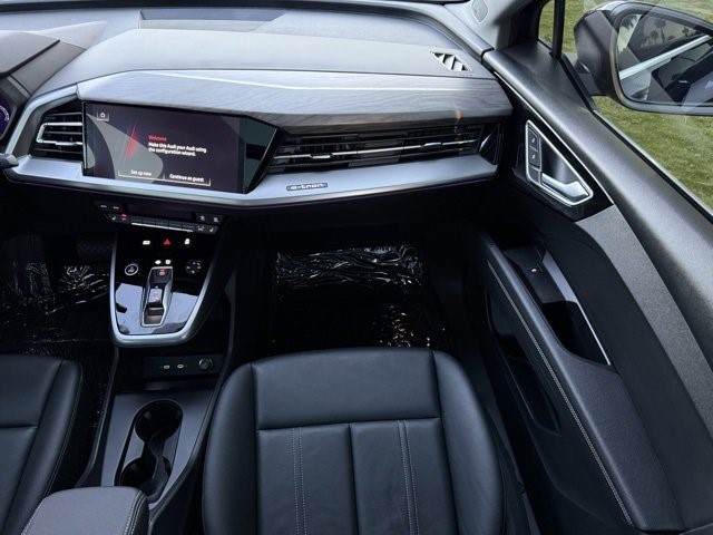 2023 Audi Q4 e-tron Sportback Premium Plus Premium Plus 50 quattro Electric [28]