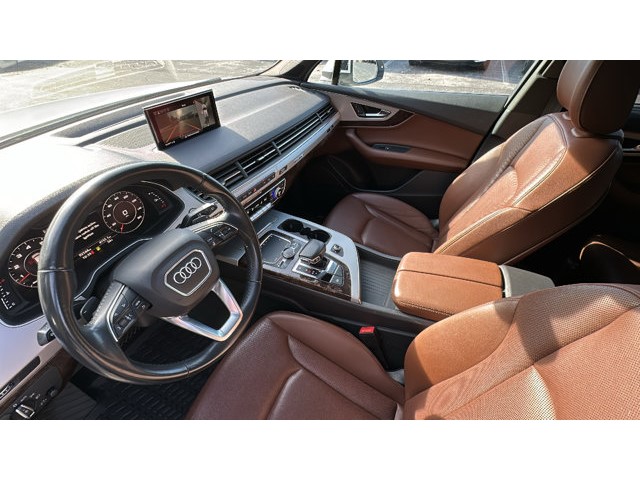 2019 Audi Q7 45 SE Premium  Intercooled Turbo Premium Unleaded I-4 2.0 L/121 [21]